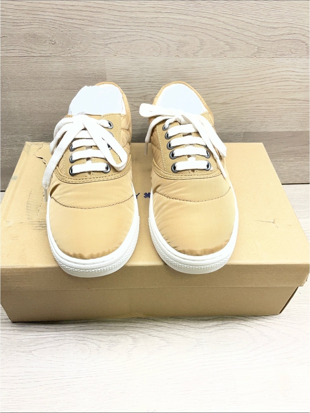 Lucky Brand Tan and White Men’s Sneakers #194